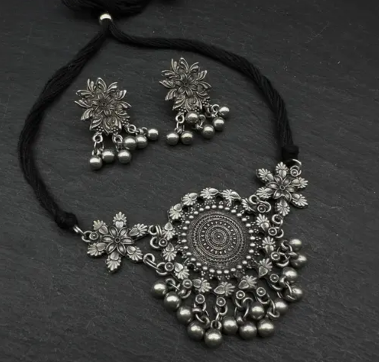 Black polish silver oxidised trending thread choker set with earrings