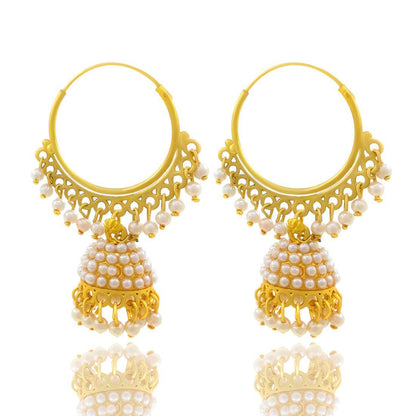 Exquisite Pearls Earring