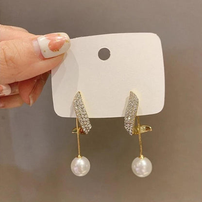 AVR JEWELS Korean Beautiful Pearl Wing Stud Earrings 2 Pcs/Set