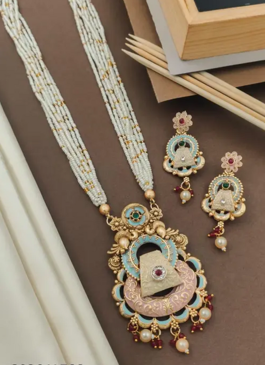 Long jewellery set